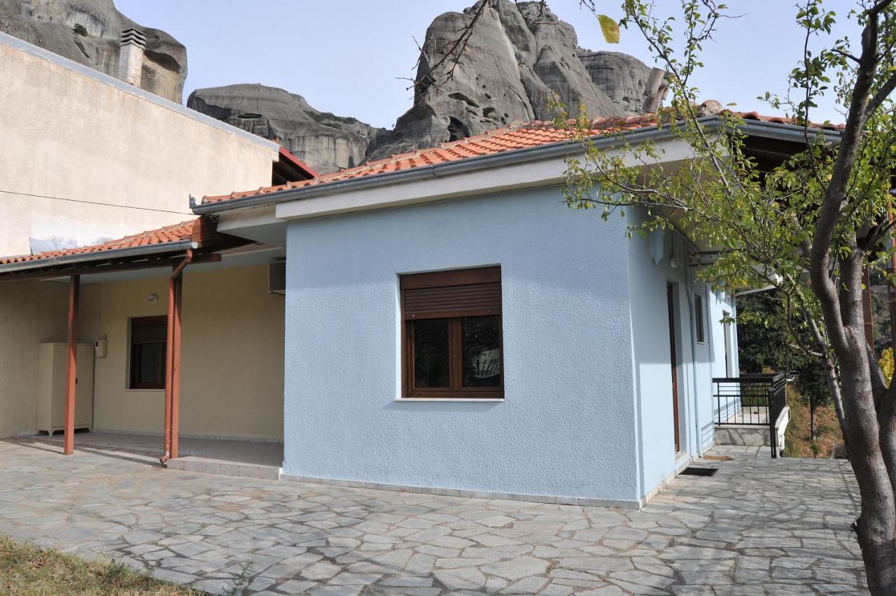 Ananta House Villa Калампака Екстериор снимка