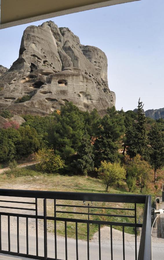 Ananta House Villa Калампака Екстериор снимка