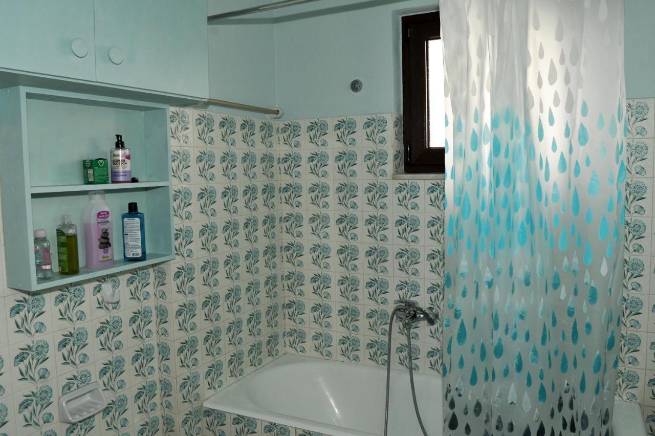Ananta House Villa Калампака Екстериор снимка